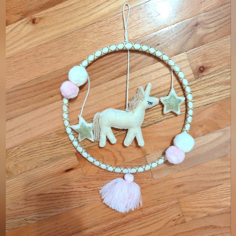 Mud Pie Unicorn Wall Hoop Decoration